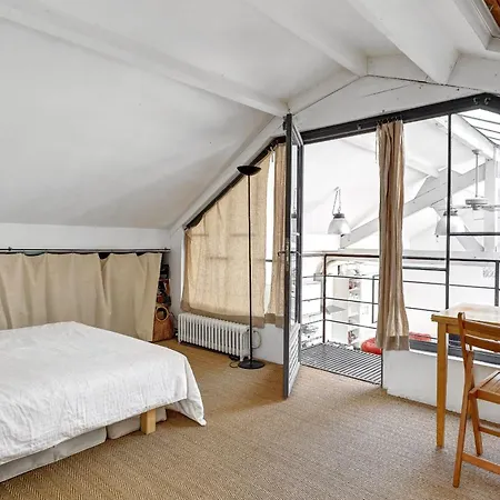 Pour 5 Personne Au Coeur De * Paris